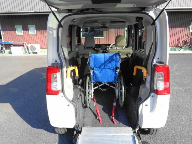 タント スローパー L-SA3 脱着可能リヤシート付4人乗り 電動ウインチ 純正ナビTV(11枚目)