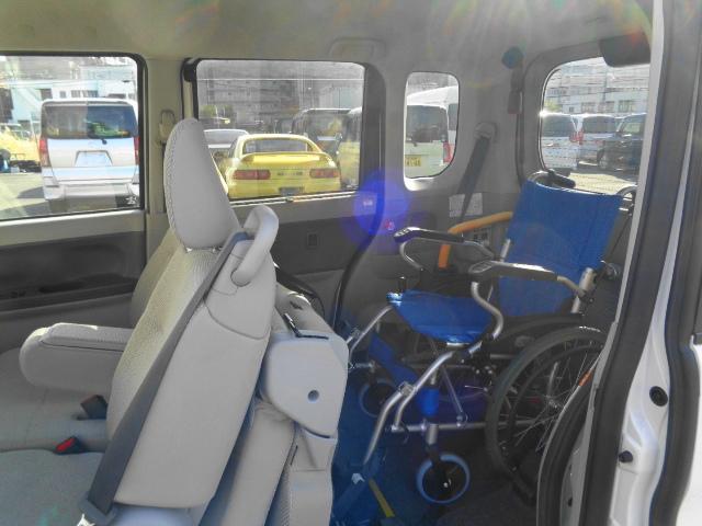 タント スローパー L-SA3 脱着可能リヤシート付4人乗り 電動ウインチ 純正ナビTV(16枚目)