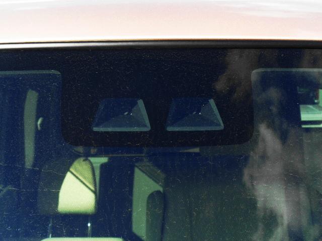 タント Ｘ　ＳＡＩＩＩ　ウエルカムシート　助手席電動昇降シート　車いす固縛ベルト　純正ナビＴＶ　バックカメラ　電動スライドドア　運転席シートヒーター　スマートキー（26枚目）