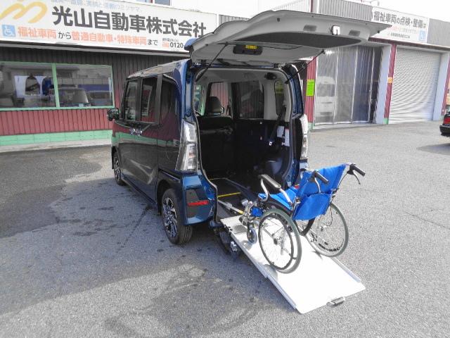 タント カスタムＲＳ　スローパー　リヤシート付４人乗り　前倒し機能付スロープ　両側電動スライドドア　純正１０インチナビＴＶ　ドラレコ　ＥＴＣ　　ターボ（10枚目）