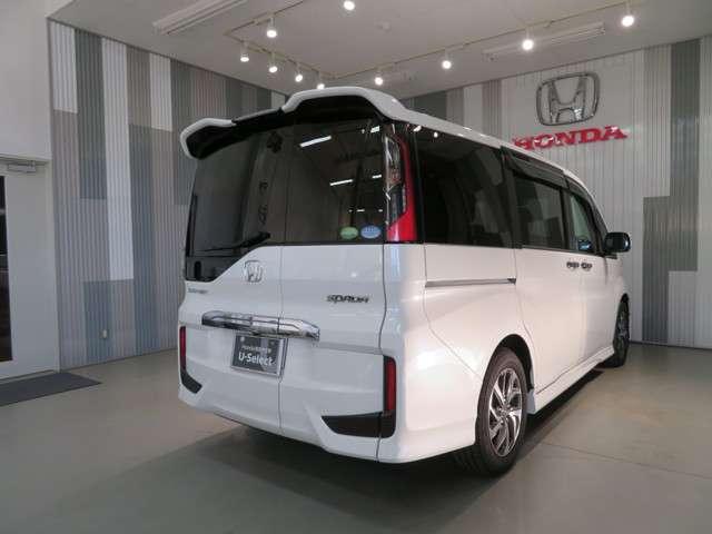 スパーダ ホンダセンシング ワンオーナー車 ギャザスメモリーナビ(2枚目)