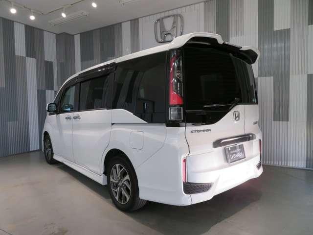 スパーダ ホンダセンシング ワンオーナー車 ギャザスメモリーナビ(6枚目)