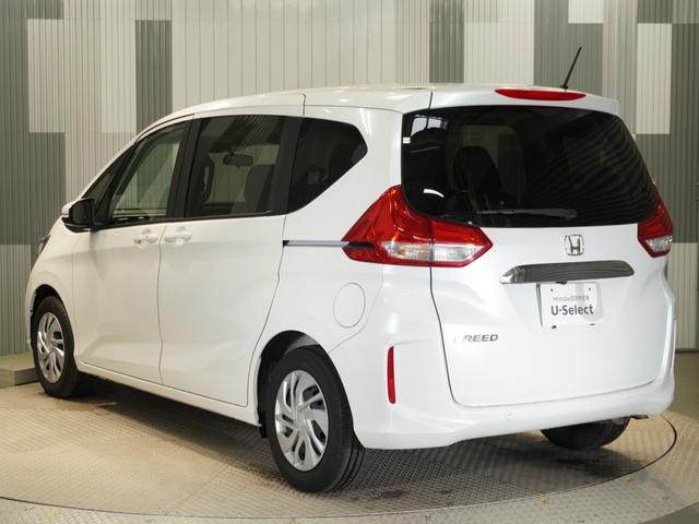フリード Ｇ・ホンダセンシング　いまコレ＋　禁煙車　ギャザーズメモリー　フルセグ　ＣＤ／ＤＶＤ　ミュージックラック　ホンダセンシング　ＥＴＣ　クルーズコントロール　ウオークスルー　左右パワースライド　アイドリングＳＴＯＰ　盗難防止（11枚目）
