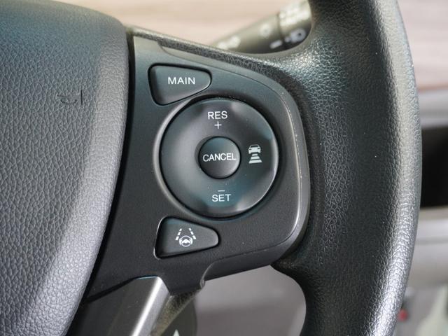 フリード Ｇ・ホンダセンシング　いまコレ＋　禁煙車　ギャザーズメモリー　フルセグ　ＣＤ／ＤＶＤ　ミュージックラック　ホンダセンシング　ＥＴＣ　クルーズコントロール　ウオークスルー　左右パワースライド　アイドリングＳＴＯＰ　盗難防止（18枚目）
