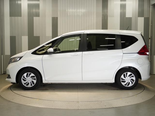 フリード Ｇ・ホンダセンシング　いまコレ＋　禁煙車　ギャザーズメモリー　フルセグ　ＣＤ／ＤＶＤ　ミュージックラック　ホンダセンシング　ＥＴＣ　クルーズコントロール　ウオークスルー　左右パワースライド　アイドリングＳＴＯＰ　盗難防止（24枚目）