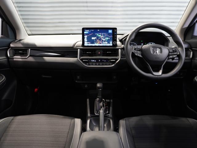 ＷＲ－Ｖ Ｚ＋　当社デモカー　禁煙車　９インチギャザーズメモリーナビ　フルセグ　Ｂｌｕｅｔｏｏｔｈ　ホンダセンシング　ＬＥＤヘッドライト　ＥＴＣ　ドライブレコーダー　前後センサー　パドルシフト　１７インチアルミ（2枚目）