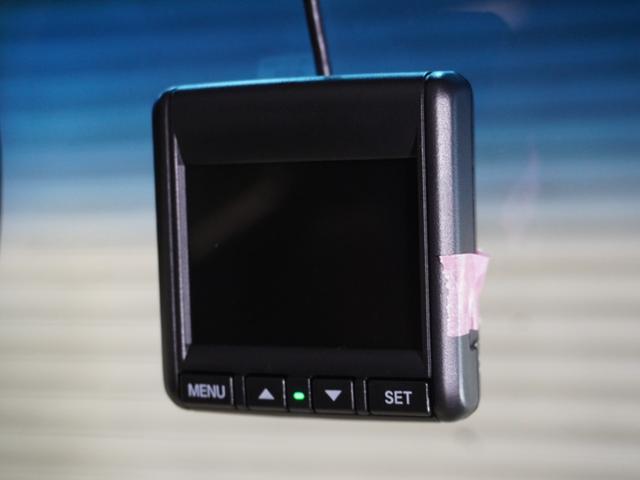 Ｎ－ＢＯＸ ＧＳＳパッケージ　ワンオーナー車　いまコレ＋　ギャザーズメモリーナビ　フルセグＣＤ／ＤＶＤ　安心パッケージ　ディスチャージヘッドライト　ＥＴＣ　ドライブレコーダー　フロントヒーターシート　両側電動ＳＤ　禁煙　ナビＴＶ（5枚目）