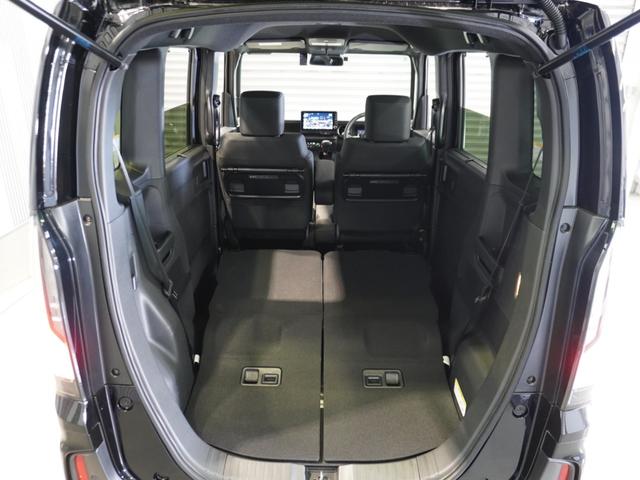 Ｎ－ＢＯＸカスタム ベースグレード　当社デモカー　禁煙車　９インチギャザーズメモリーナビ　フルセグ　ＣＤ／ＤＶＤ　ミュージックラック　ホンダセンシング　ＬＥＤヘッドライト　ＥＴＣ　ドライブレコーダー　フロントヒーターシート　前後センサー（17枚目）