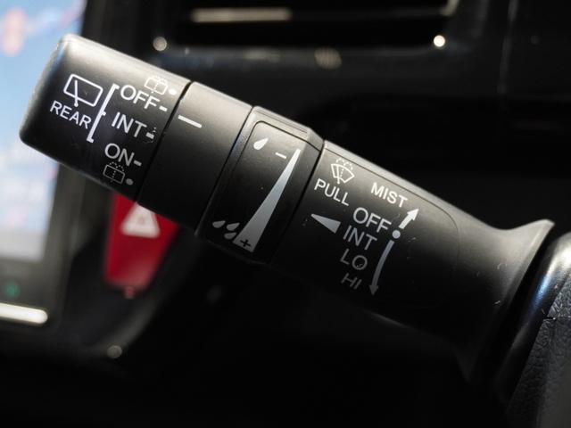 ステップワゴンスパーダ スパーダ・クールスピリットホンダセンシング　ワンオーナー　禁煙車　９インチギャザーズメモリーナビ　フルセグ　ＣＤ／ＤＶＤ　ミュージックラック　ホンダセンシング　ＬＥＤヘッドライト　ＥＴＣ　クルーズコントロール　本革巻きステアリング　パドルシフト（57枚目）