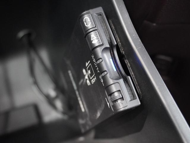Ｎ－ＷＧＮカスタム Ｇ　ワンオーナー　禁煙車　ギャザーズメモリーナビ　ワンセグ　ＣＤ／ＤＶＤ　オートエアコン　ディスチャージヘッドライト　ＥＴＣ　ドライブレコーダー　１４インチアルミホイール　ホッと保証１年間走行無制限（6枚目）