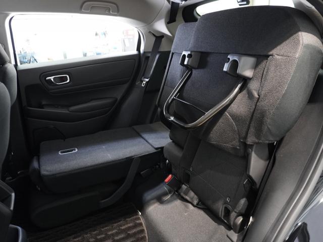 ヴェゼル ｅ：ＨＥＶＸ　ワンオーナー　禁煙車　９インチコネクテッドディスプレイナビ　フルセグ　Ｂｌｕｅｔｏｏｔｈ　ホンダセンシング　ＬＥＤヘッドライト　ＥＴＣ　前後ドライブレコーダー　前後センサー　１６インチアルミホイール（14枚目）