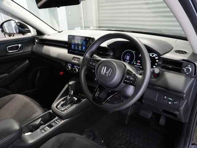 ヴェゼル ｅ：ＨＥＶＸ　ワンオーナー　禁煙車　９インチコネクテッドディスプレイナビ　フルセグ　Ｂｌｕｅｔｏｏｔｈ　ホンダセンシング　ＬＥＤヘッドライト　ＥＴＣ　前後ドライブレコーダー　前後センサー　１６インチアルミホイール（40枚目）