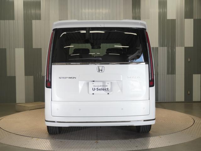 ステップワゴン スパーダ　ワンオーナー車　禁煙車　オーディオレス　ホンダセンシング　ＬＥＤヘッドライト　前後センサー　パドルシフト　１６インチアルミホイール　フロントフォグランプ　サイド・カーテンエアバック　２列目オットマン（25枚目）