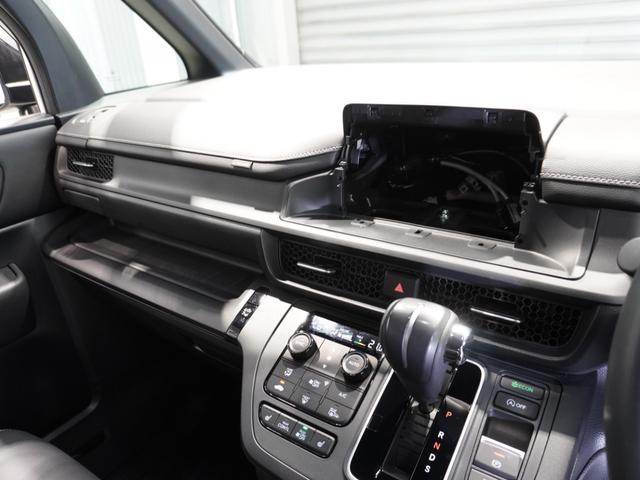 ステップワゴン スパーダ　ワンオーナー車　禁煙車　オーディオレス　ホンダセンシング　ＬＥＤヘッドライト　前後センサー　パドルシフト　１６インチアルミホイール　フロントフォグランプ　サイド・カーテンエアバック　２列目オットマン（36枚目）