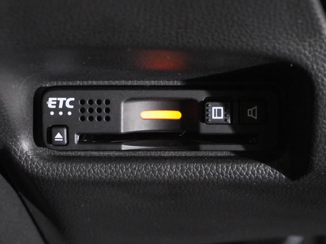 フィット １３Ｇ・Ｌホンダセンシング　ワンオーナー車　禁煙車　いまコレ＋　ギャザーズメモリーナビ　ＣＤ　ホンダセンシング　ＬＥＤヘッドライト　ＥＴＣ　前後ドライブレコーダー　クルーズコントロール　サイド・カーテンエアバック　フォグランプ（4枚目）