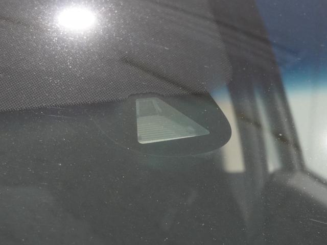 フィット １３Ｇ・Ｌホンダセンシング　ワンオーナー車　禁煙車　いまコレ＋　ギャザーズメモリーナビ　ＣＤ　ホンダセンシング　ＬＥＤヘッドライト　ＥＴＣ　前後ドライブレコーダー　クルーズコントロール　サイド・カーテンエアバック　フォグランプ（12枚目）