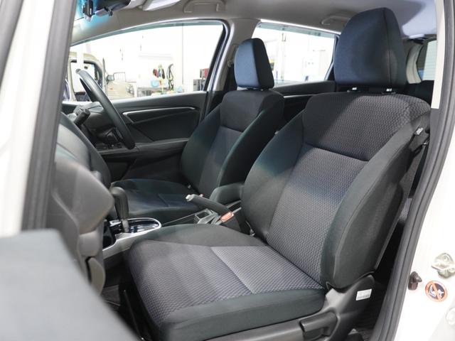 フィット １３Ｇ・Ｌホンダセンシング　ワンオーナー車　禁煙車　いまコレ＋　ギャザーズメモリーナビ　ＣＤ　ホンダセンシング　ＬＥＤヘッドライト　ＥＴＣ　前後ドライブレコーダー　クルーズコントロール　サイド・カーテンエアバック　フォグランプ（14枚目）