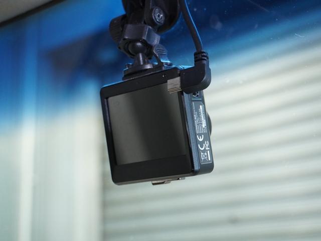 Ｎ－ＢＯＸ Ｇ・Ｌパッケージ　ワンオーナー車　禁煙車　いまコレ＋　ギャザーズメモリーナビ　ワンセグ　ＣＤ　リアカメラ　ＥＴＣ　ドライブレコーダー　Ｕ－Ｓｅｌｅｃｔ１年間走行無制限保証　Ｉ－ＳＴＯＰ　ベンチ席　１オ－ナ－　全席ＰＷ（4枚目）