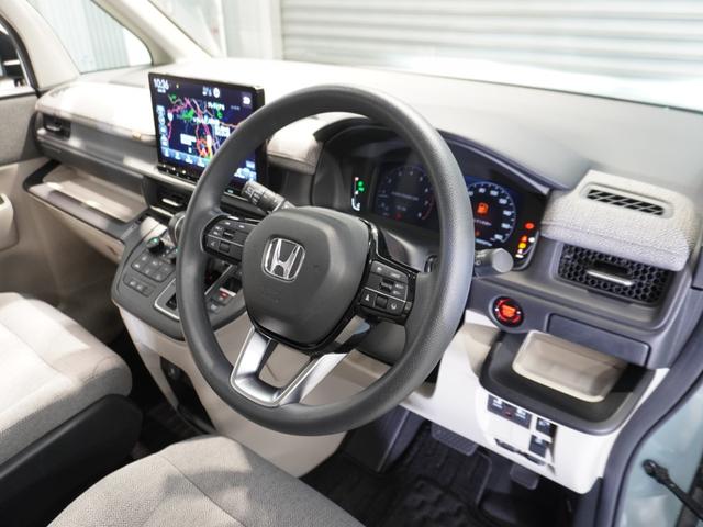 ステップワゴン エアー　ワンオーナー車　禁煙車　８人乗り　いまコレ＋　１１．４インチギャザーズメモリーナビ　フルセグ　ミュージックラックホンダセンシング　マルチビューカメラ　ＬＥＤヘッドライト　ＥＴＣ　前後ドライブレコーダー（29枚目）