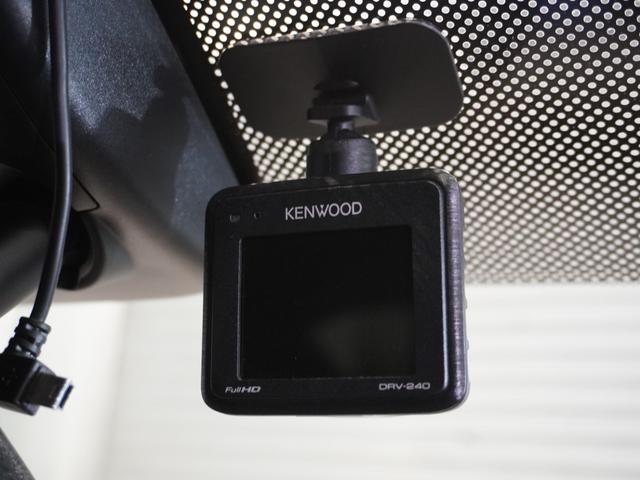 シビック ハッチバック　ワンオーナー車　禁煙車　いまコレ＋　ケンウッドフルセグ　ＣＤ／ＤＶＤ　メモリーナビ　ホンダセンシング　ＬＥＤヘッドライト　ＥＴＣ　ドライブレコーダー　フロントヒーターシート　１８インチアルミホイール（5枚目）