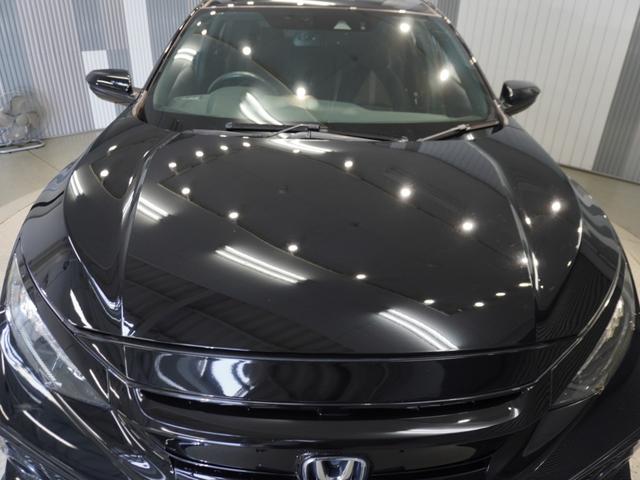 シビック ハッチバック　ワンオーナー車　禁煙車　いまコレ＋　ケンウッドフルセグ　ＣＤ／ＤＶＤ　メモリーナビ　ホンダセンシング　ＬＥＤヘッドライト　ＥＴＣ　ドライブレコーダー　フロントヒーターシート　１８インチアルミホイール（11枚目）