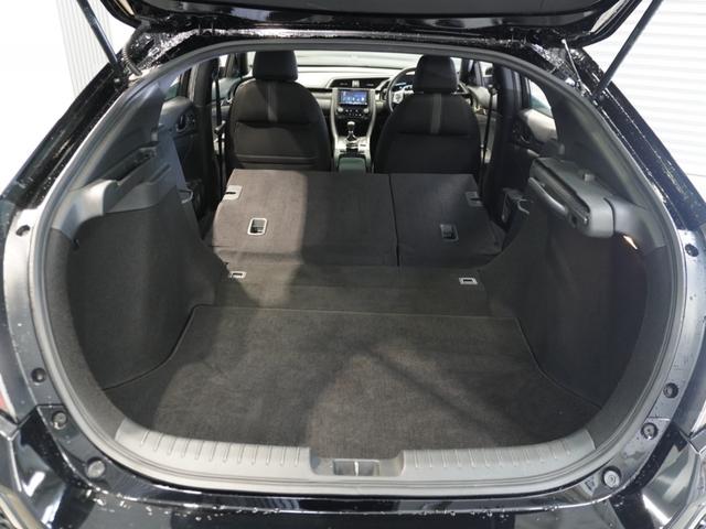シビック ハッチバック　ワンオーナー車　禁煙車　いまコレ＋　ケンウッドフルセグ　ＣＤ／ＤＶＤ　メモリーナビ　ホンダセンシング　ＬＥＤヘッドライト　ＥＴＣ　ドライブレコーダー　フロントヒーターシート　１８インチアルミホイール（16枚目）