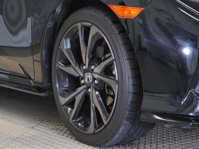 シビック ハッチバック　ワンオーナー車　禁煙車　いまコレ＋　ケンウッドフルセグ　ＣＤ／ＤＶＤ　メモリーナビ　ホンダセンシング　ＬＥＤヘッドライト　ＥＴＣ　ドライブレコーダー　フロントヒーターシート　１８インチアルミホイール（20枚目）