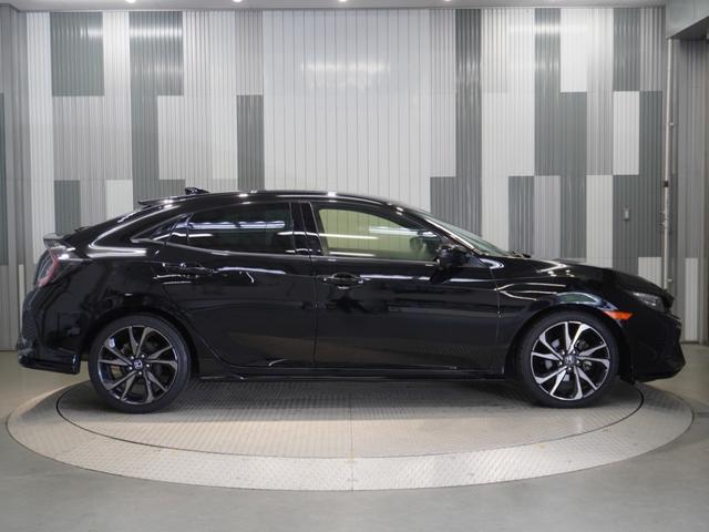 シビック ハッチバック　ワンオーナー車　禁煙車　いまコレ＋　ケンウッドフルセグ　ＣＤ／ＤＶＤ　メモリーナビ　ホンダセンシング　ＬＥＤヘッドライト　ＥＴＣ　ドライブレコーダー　フロントヒーターシート　１８インチアルミホイール（27枚目）