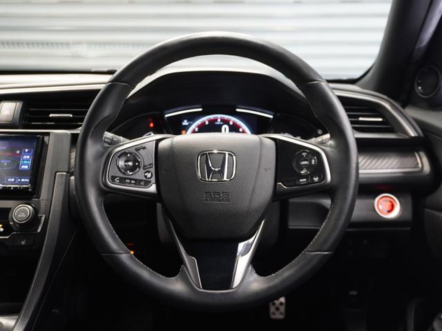 シビック ハッチバック　ワンオーナー車　禁煙車　いまコレ＋　ケンウッドフルセグ　ＣＤ／ＤＶＤ　メモリーナビ　ホンダセンシング　ＬＥＤヘッドライト　ＥＴＣ　ドライブレコーダー　フロントヒーターシート　１８インチアルミホイール（34枚目）