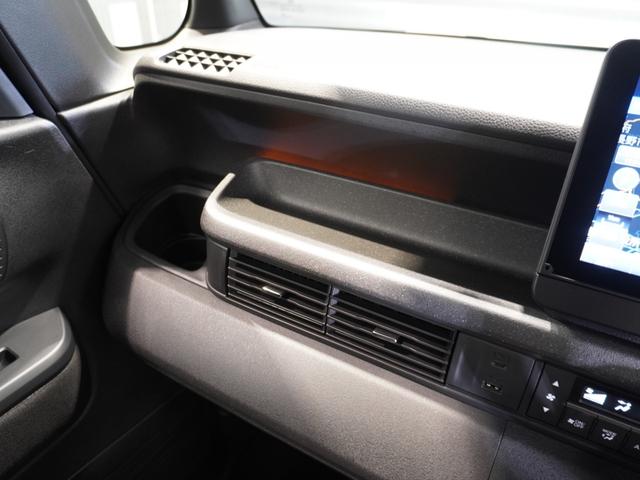 Ｎ－ＢＯＸカスタム ターボ　当社デモカー　禁煙車　９インチギャザーズメモリーナビ　フルセグ　ＣＤ／ＤＶＤ　ミュージックラック　ＥＴＣ　リアカメラ　ドライブレコーダー　ＬＥＤヘッドライト　シートヒーター　フロントヒーターシート（36枚目）