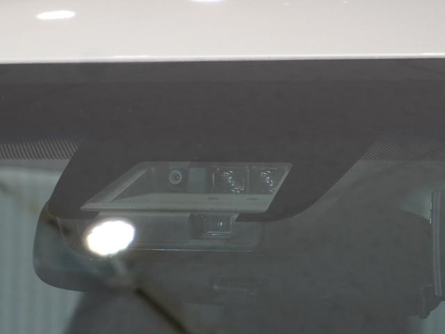 エスティマ アエラス　ワンオーナー　禁煙車　トヨタ純正ＳＤナビ　フルセグ　ＣＤ／ＤＶＤ　　ＣＤ録音機能　ＥＴＣ　リアカメラ　前後ドライブレコーダー　ディスチャージヘッドライト　クルーズコントロール　衝突軽減ブレーキ（12枚目）