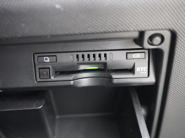 エスティマ アエラス　ワンオーナー　禁煙車　トヨタ純正ＳＤナビ　フルセグ　ＣＤ／ＤＶＤ　　ＣＤ録音機能　ＥＴＣ　リアカメラ　前後ドライブレコーダー　ディスチャージヘッドライト　クルーズコントロール　衝突軽減ブレーキ（17枚目）