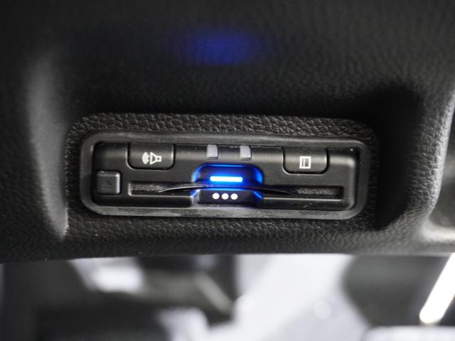 ヴェゼル ｅ：ＨＥＶＸ　当社デモカー　禁煙車　９インチギャザーズメモリーナビフルセグ　ＣＤ／ＤＶＤ　ミュージックラック　ホンダセンシング　ＬＥＤヘッドライト　ＥＴＣ　ドライブレコーダー　パドルシフト　サイドカーテンエアバック（5枚目）