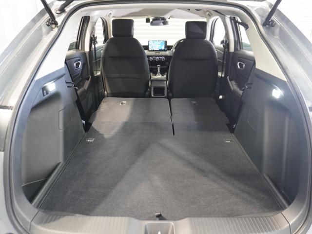 ヴェゼル ｅ：ＨＥＶＸ　当社デモカー　禁煙車　９インチギャザーズメモリーナビフルセグ　ＣＤ／ＤＶＤ　ミュージックラック　ホンダセンシング　ＬＥＤヘッドライト　ＥＴＣ　ドライブレコーダー　パドルシフト　サイドカーテンエアバック（16枚目）