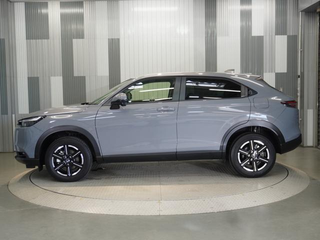 ヴェゼル ｅ：ＨＥＶＸ　当社デモカー　禁煙車　９インチギャザーズメモリーナビフルセグ　ＣＤ／ＤＶＤ　ミュージックラック　ホンダセンシング　ＬＥＤヘッドライト　ＥＴＣ　ドライブレコーダー　パドルシフト　サイドカーテンエアバック（24枚目）