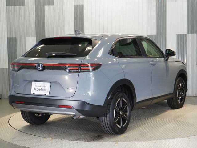 ヴェゼル ｅ：ＨＥＶＸ　当社デモカー　禁煙車　９インチギャザーズメモリーナビフルセグ　ＣＤ／ＤＶＤ　ミュージックラック　ホンダセンシング　ＬＥＤヘッドライト　ＥＴＣ　ドライブレコーダー　パドルシフト　サイドカーテンエアバック（27枚目）