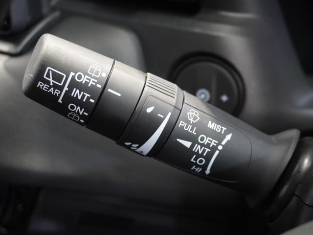 ヴェゼル ｅ：ＨＥＶＸ　当社デモカー　禁煙車　９インチギャザーズメモリーナビフルセグ　ＣＤ／ＤＶＤ　ミュージックラック　ホンダセンシング　ＬＥＤヘッドライト　ＥＴＣ　ドライブレコーダー　パドルシフト　サイドカーテンエアバック（46枚目）