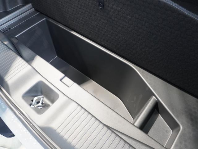 ヴェゼル ｅ：ＨＥＶＸ　当社デモカー　禁煙車　９インチギャザーズメモリーナビフルセグ　ＣＤ／ＤＶＤ　ミュージックラック　ホンダセンシング　ＬＥＤヘッドライト　ＥＴＣ　ドライブレコーダー　パドルシフト　サイドカーテンエアバック（60枚目）