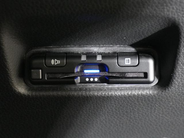 フィット ｅ：ＨＥＶＲＳ　当社デモカー　禁煙車　９インチギャザーズメモリーナビ　フルセグ　ＣＤ／ＤＶＤ　ミュージックラック　ホンダセンシング　ＬＥＤヘッドライト　ＥＴＣ　ドライブレコーダー　前後センサー１６インチアルミホイール（4枚目）
