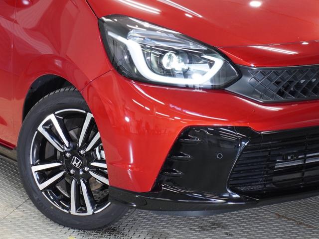 フィット ｅ：ＨＥＶＲＳ　当社デモカー　禁煙車　９インチギャザーズメモリーナビ　フルセグ　ＣＤ／ＤＶＤ　ミュージックラック　ホンダセンシング　ＬＥＤヘッドライト　ＥＴＣ　ドライブレコーダー　前後センサー１６インチアルミホイール（28枚目）