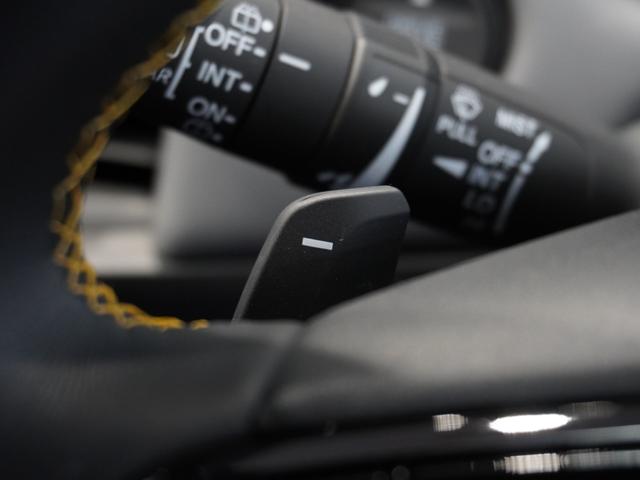 フィット ｅ：ＨＥＶＲＳ　当社デモカー　禁煙車　９インチギャザーズメモリーナビ　フルセグ　ＣＤ／ＤＶＤ　ミュージックラック　ホンダセンシング　ＬＥＤヘッドライト　ＥＴＣ　ドライブレコーダー　前後センサー１６インチアルミホイール（43枚目）