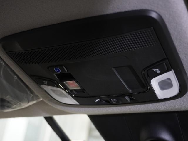 フィット ｅ：ＨＥＶＲＳ　当社デモカー　禁煙車　９インチギャザーズメモリーナビ　フルセグ　ＣＤ／ＤＶＤ　ミュージックラック　ホンダセンシング　ＬＥＤヘッドライト　ＥＴＣ　ドライブレコーダー　前後センサー１６インチアルミホイール（51枚目）