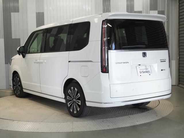 ステップワゴン ｅ：ＨＥＶスパーダプレミアムライン　ワンオーナー車　禁煙車　いまコレ＋　オーディオレス　クルーズコントロール　ホンダセンシング　ＬＥＤヘッドライト　ＥＴＣ　フロントヒーターシート　前後センサー　１７インチアルミホイール　パドルシフト（7枚目）