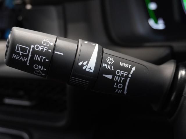 ステップワゴン ｅ：ＨＥＶスパーダプレミアムライン　ワンオーナー車　禁煙車　いまコレ＋　オーディオレス　クルーズコントロール　ホンダセンシング　ＬＥＤヘッドライト　ＥＴＣ　フロントヒーターシート　前後センサー　１７インチアルミホイール　パドルシフト（64枚目）