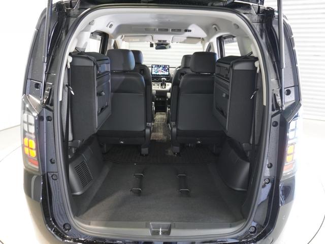 フリード ｅ：ＨＥＶエアーＥＸ　当社デモカー　禁煙車　１１．４インチギャザーズメモリーナビ　フルセグ　ＣＤ／ＤＶＤ　ミュージックラック　ホンダセンシング　ＬＥＤヘッドライト　ＥＴＣ　前後ドライブレコーダー　フロントヒーターシート（71枚目）