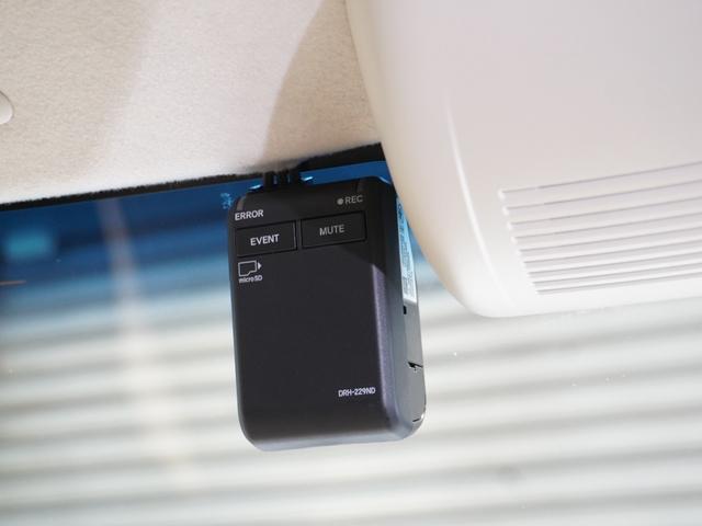 Ｎ－ＢＯＸ Ｌ・ターボ・スロープ　ワンオーナー車　禁煙車　９インチギャザーズメモリーナビフルセグ　ＣＤ／ＤＶＤ　ミュージックラック　ホンダセンシング　ＬＥＤヘッドライト　ＥＴＣ　前後ドライブレコーダー　車椅子仕様車　リアセンサー（4枚目）