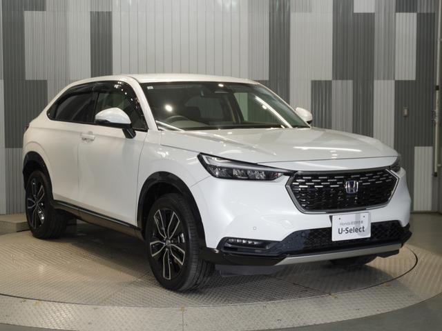 ヴェゼル ｅ：ＨＥＶＺ　ワンオーナー車　禁煙車　９インチホンダコネクテッドディスプレイナビ　フルセグ　ＵＳＢ　Ｂｌｕｅｔｏｏｔｈ　ホンダセンシング　ＬＥＤヘッドライト　ＥＴＣ　前後ドライブレコーダー　前後センサーパドルシフト（7枚目）