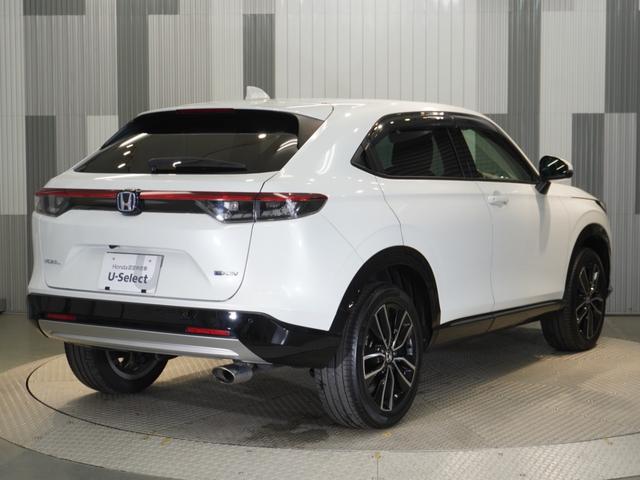 ヴェゼル ｅ：ＨＥＶＺ　ワンオーナー車　禁煙車　９インチホンダコネクテッドディスプレイナビ　フルセグ　ＵＳＢ　Ｂｌｕｅｔｏｏｔｈ　ホンダセンシング　ＬＥＤヘッドライト　ＥＴＣ　前後ドライブレコーダー　前後センサーパドルシフト（26枚目）