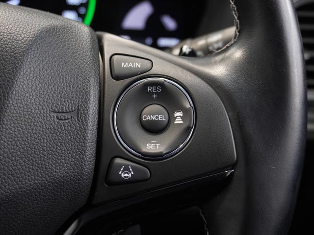 ヴェゼル ハイブリッドＺ・ホンダセンシング　ワンオーナー車　禁煙車　ギャザーズメモリーナビ　フルセグ　ＣＤ／ＤＶＤ　ミュージックラック　ホンダセンシング　ＬＥＤヘッドライト　ＥＴＣ　前後ドライブレコーダー　フロントヒーターシート　１７インチＡＷ（19枚目）