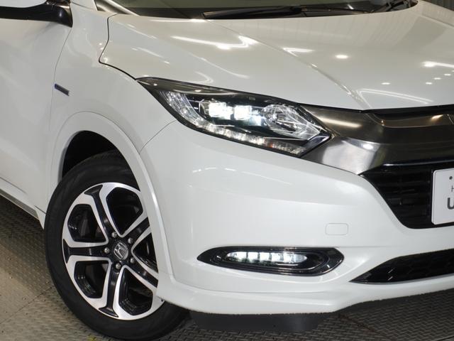 ヴェゼル ハイブリッドＺ・ホンダセンシング　ワンオーナー車　禁煙車　ギャザーズメモリーナビ　フルセグ　ＣＤ／ＤＶＤ　ミュージックラック　ホンダセンシング　ＬＥＤヘッドライト　ＥＴＣ　前後ドライブレコーダー　フロントヒーターシート　１７インチＡＷ（30枚目）